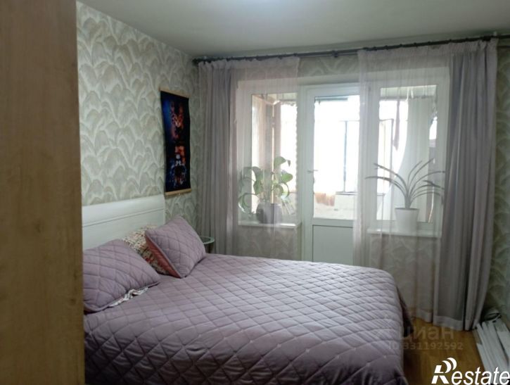 3-комн квартира улица Ворошилова, 12,  д. 12