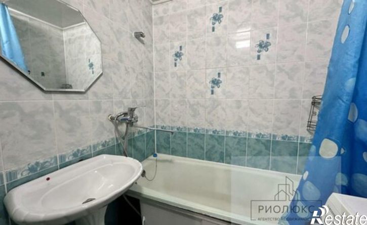 2-комн квартира Сиреневый проезд, 26,  д. 26