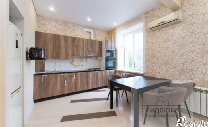 3-комн квартира улица Менделеева, 4,  д. 4