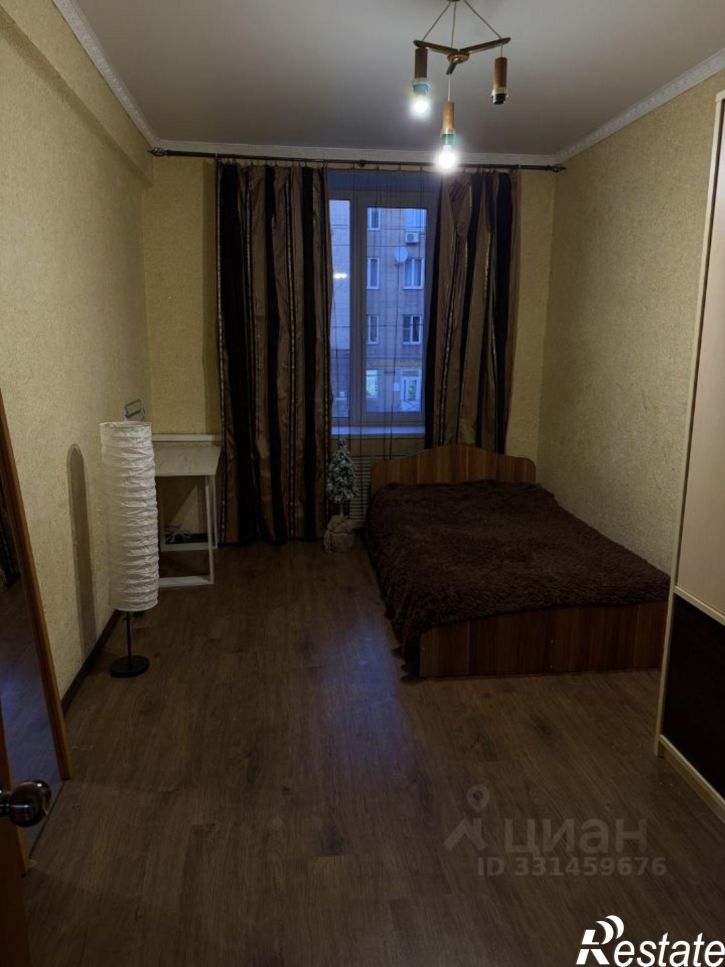 2-комн квартира улица Строителей, 58,  д. 58