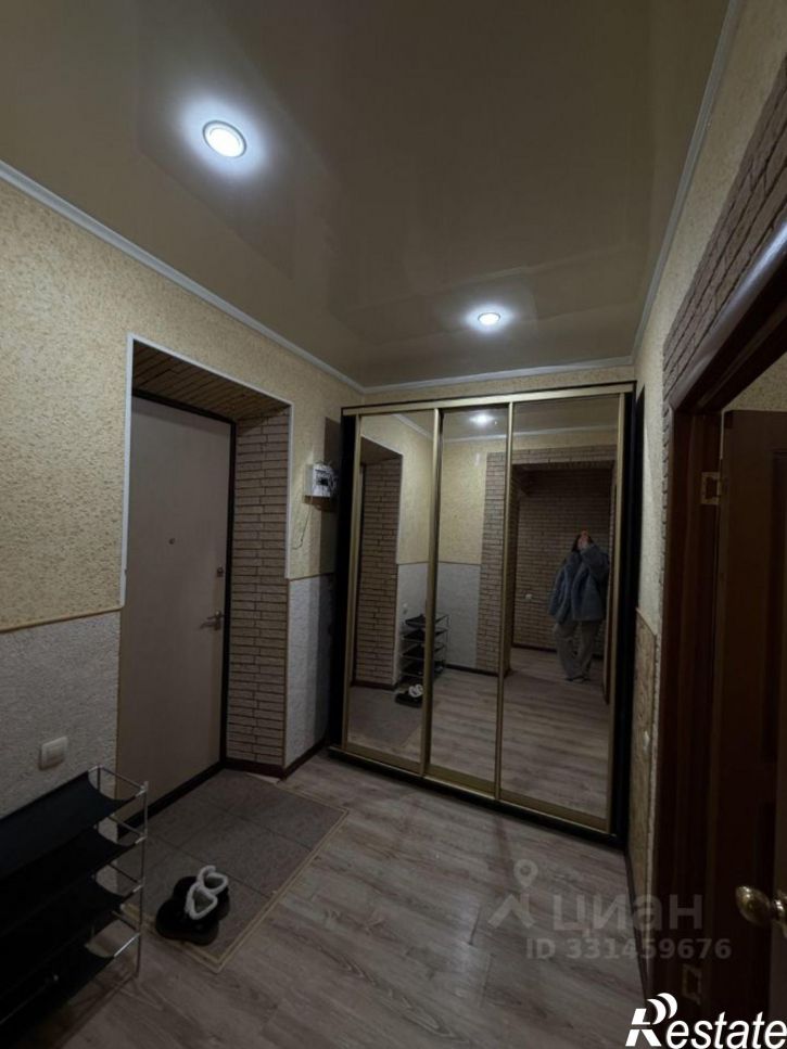 2-комн квартира улица Строителей, 58,  д. 58