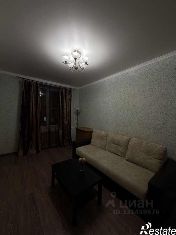 2-комн квартира улица Строителей, 58,  д. 58