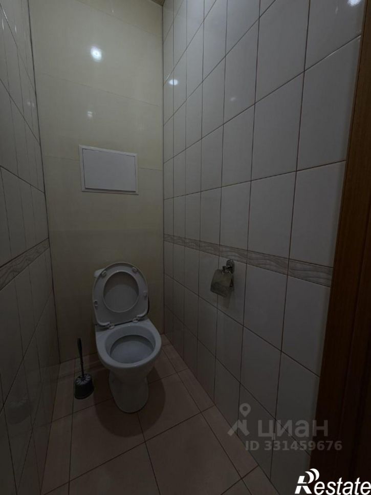 2-комн квартира улица Строителей, 58,  д. 58