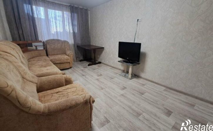 3-комн квартира улица Жукова, 3,  д. 3