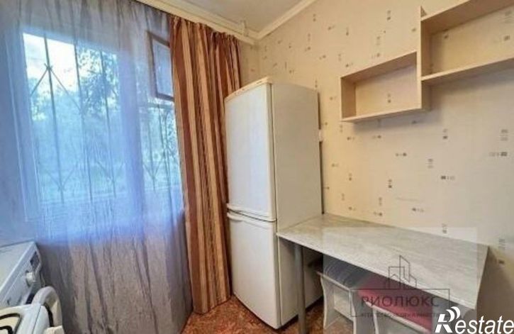2-комн квартира улица Суворова, 130,  д. 130