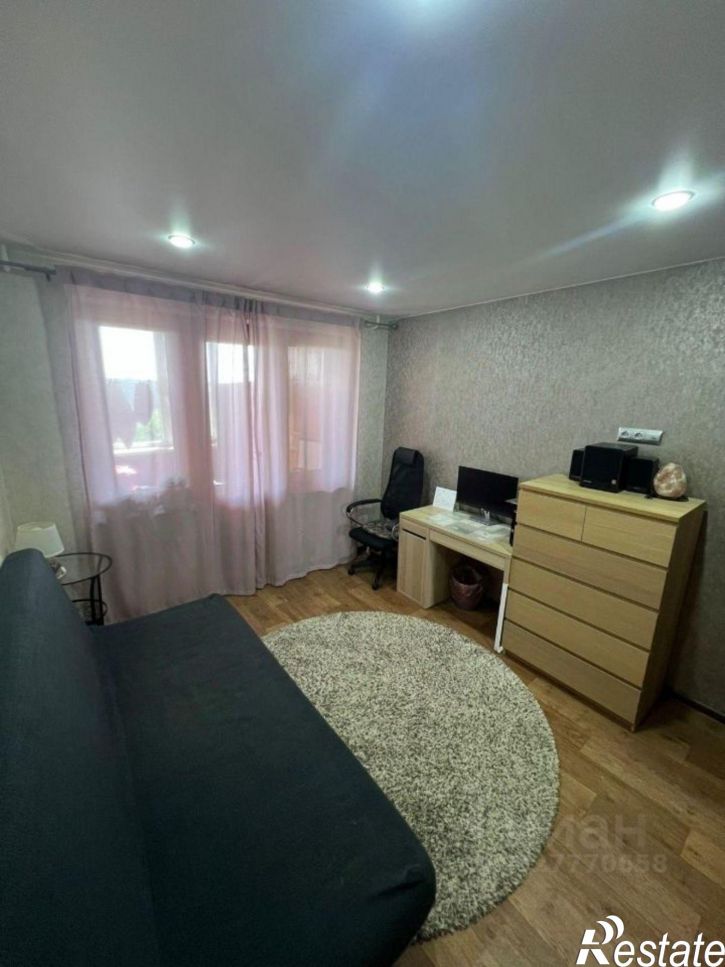 5-комн квартира ул Завенягина, 12,  д. 12