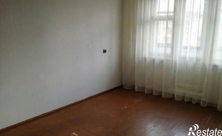 1-комн квартира ул Калмыкова, 12,  д. 12