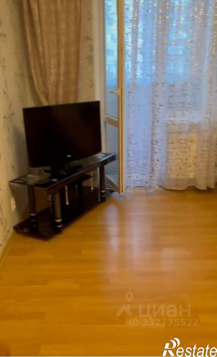 1-комн квартира ул Зеленый лог, 33 2,  д. 33 2,  к. 2