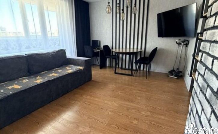 2-комн квартира ул Зеленый лог, 17,  д. 17