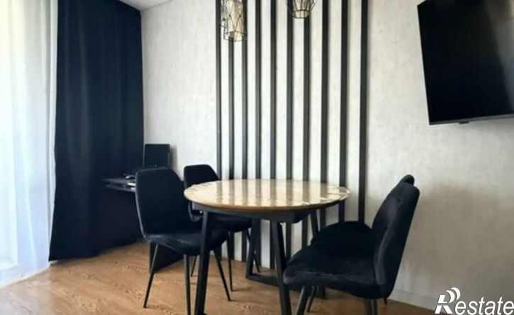 2-комн квартира ул Зеленый лог, 17,  д. 17