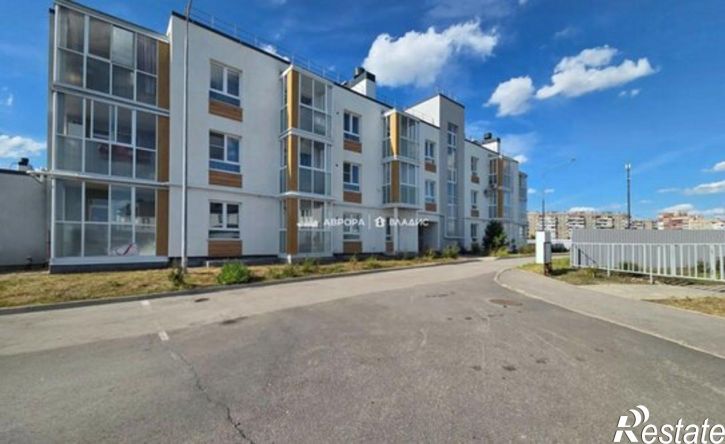 2-комн квартира улица Зелёный Лог, 61