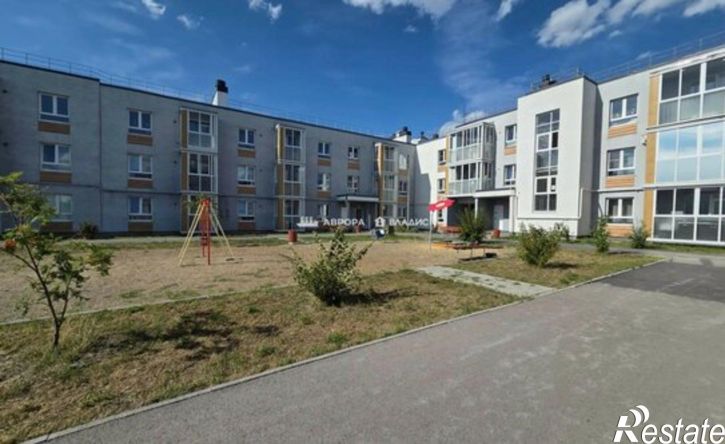 2-комн квартира улица Зелёный Лог, 61