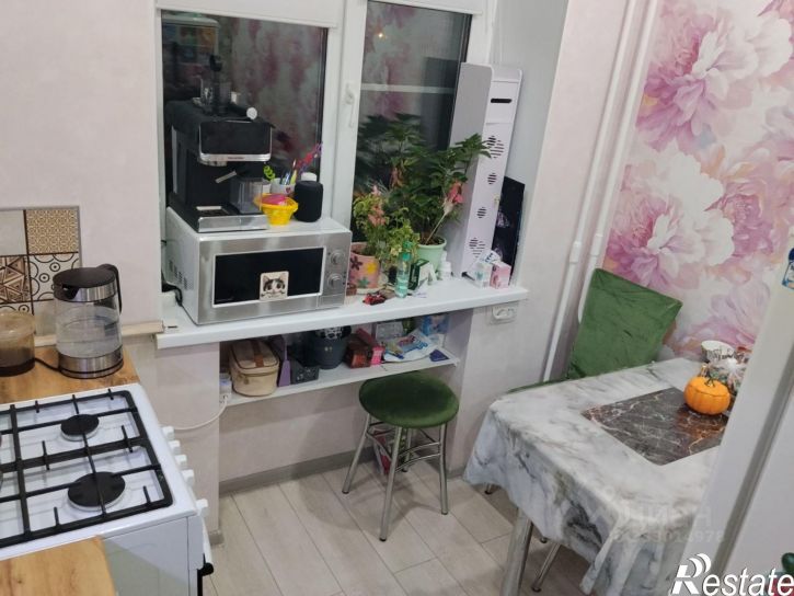 2-комн квартира ул Доменщиков, 1,  д. 1