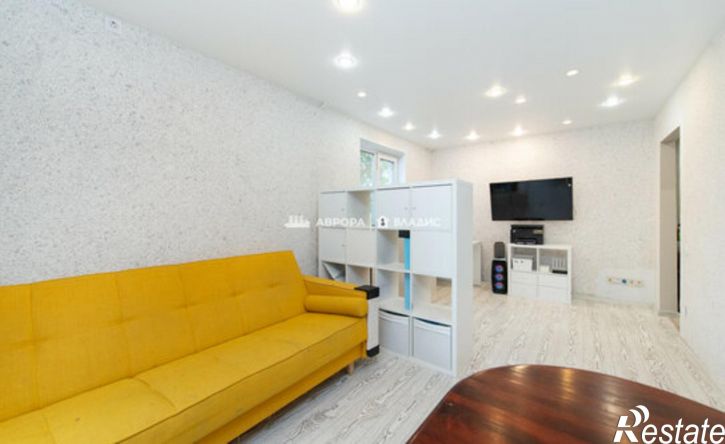 3-комн квартира ул Сталеваров, 26,  д. 26