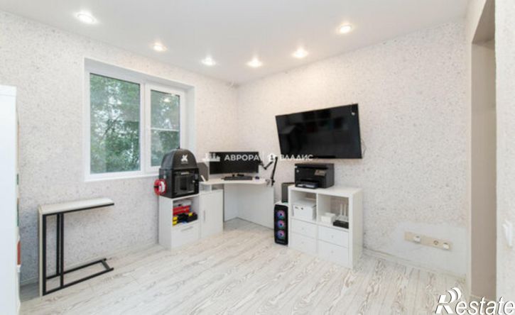3-комн квартира ул Сталеваров, 26,  д. 26