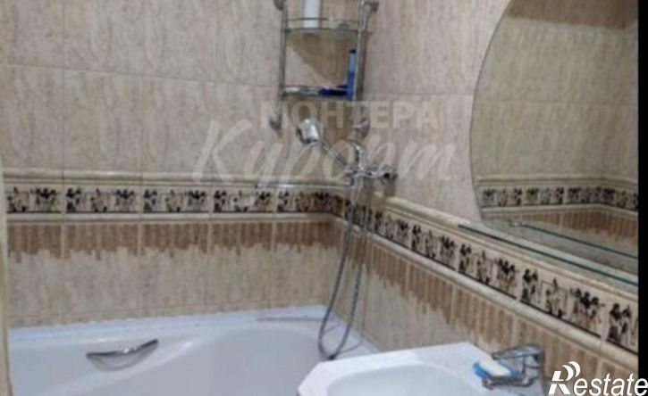 3-комн квартира ул Завенягина, 7,  д. 7