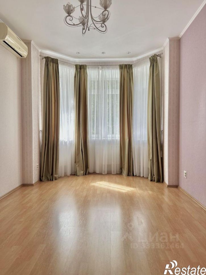 3-комн квартира ул Калинина, 23,  д. 23