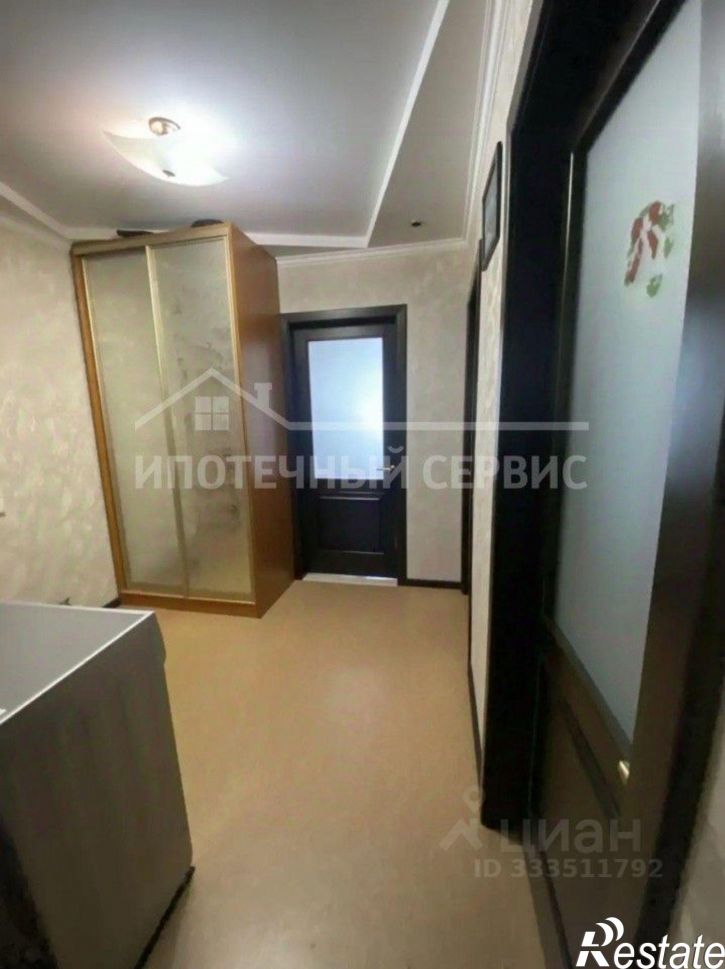 3-комн квартира ул Суворова, 126/1,  д. 126/1