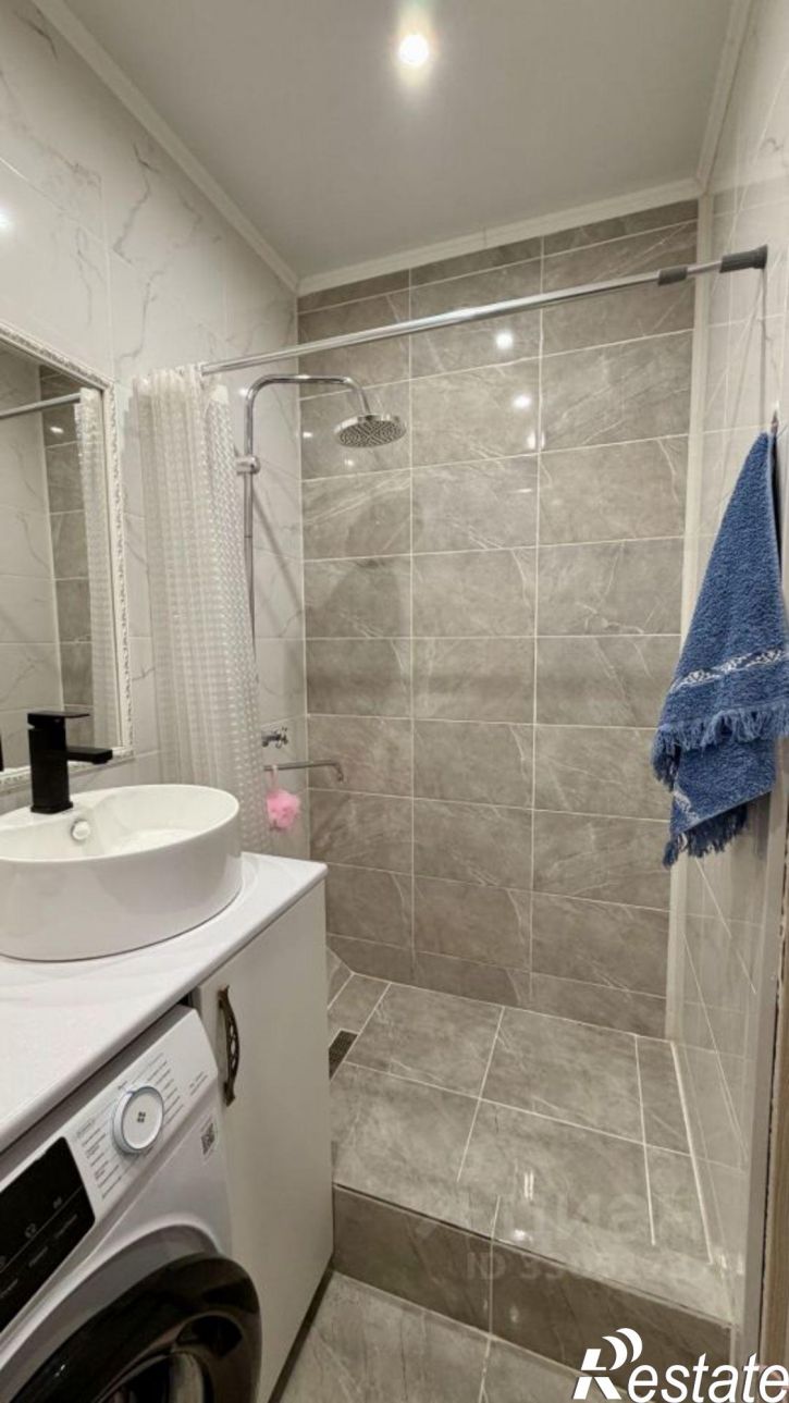 2-комн квартира Уральская улица, 11,  д. 11