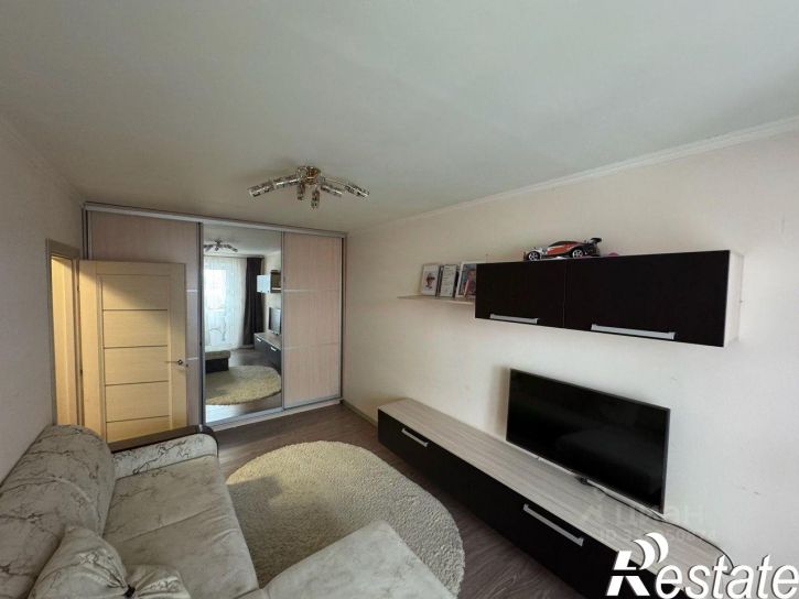 2-комн квартира улица Жукова, 33,  д. 33