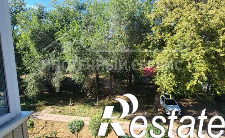 3-комн квартира улица Доменщиков, 21,  д. 21