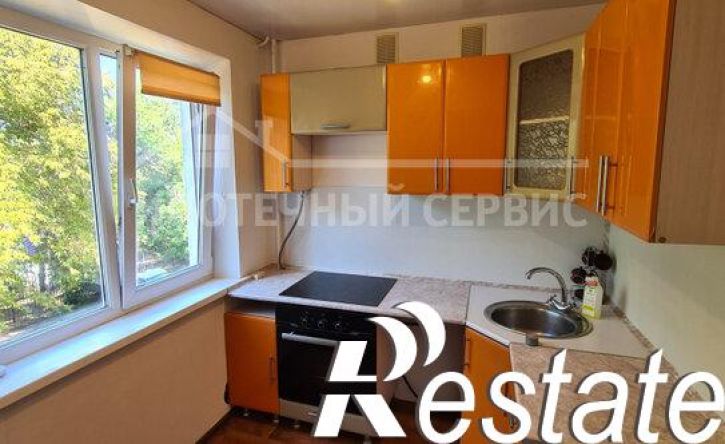 3-комн квартира улица Доменщиков, 21,  д. 21