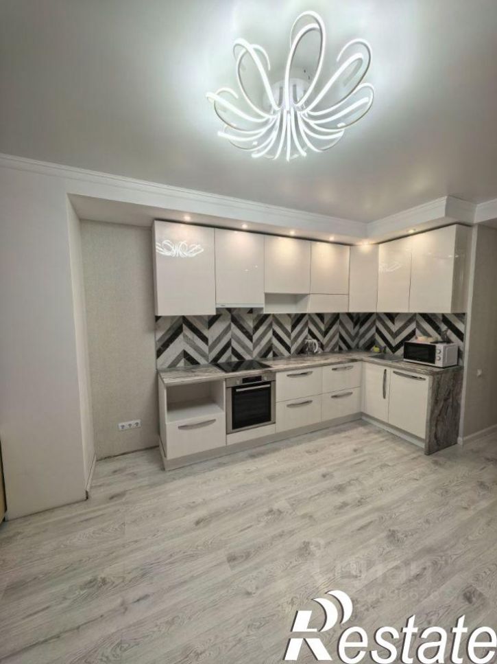 2-комн квартира проспект Карла Маркса, 212,  д. 212