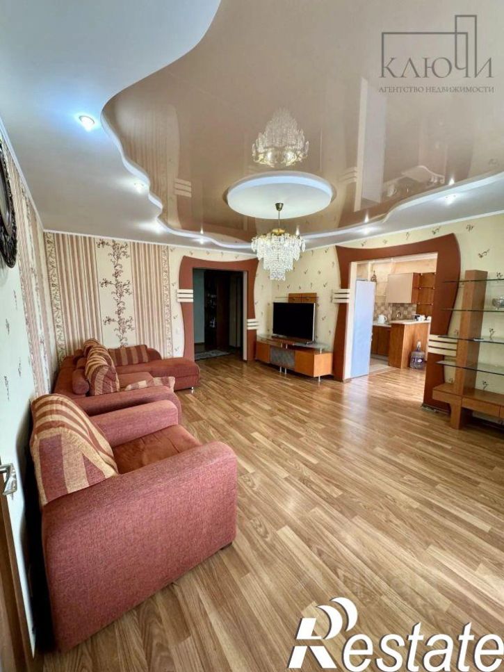 3-комн квартира улица Сталеваров, 17/3,  д. 17/3