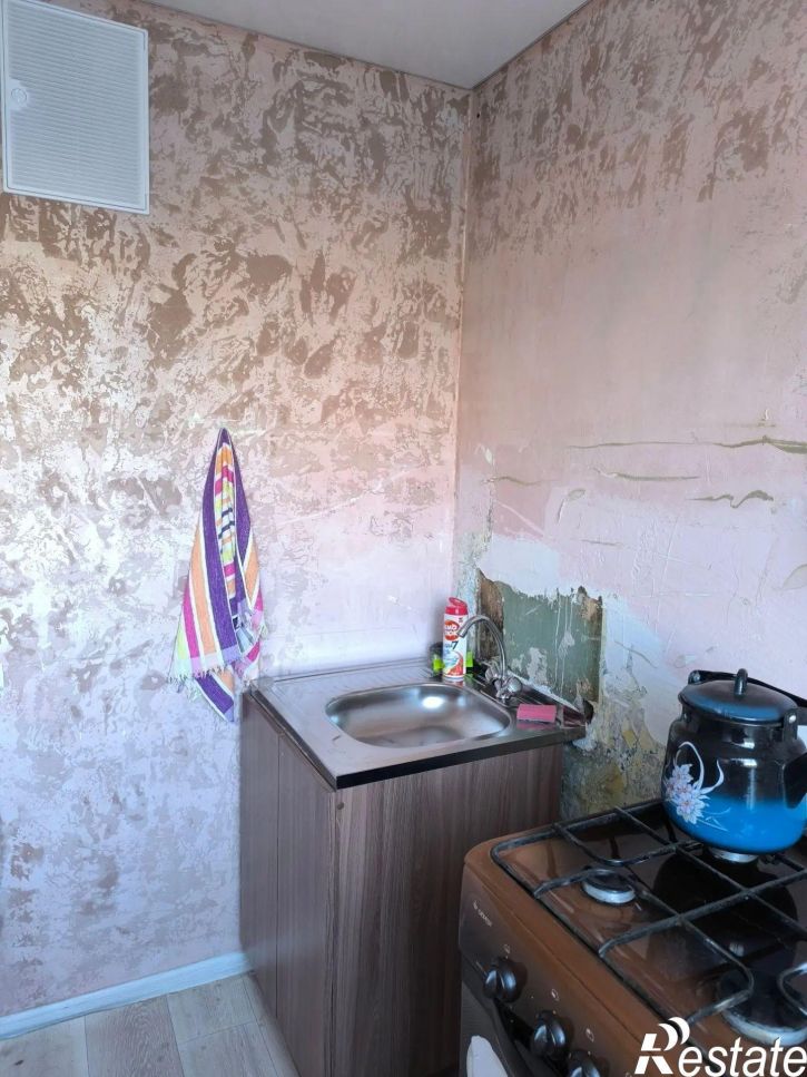 2-комн квартира Грязнова, 17