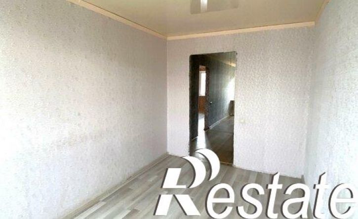 3-комн квартира улица Сталеваров, 12,  д. 12
