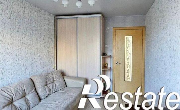 3-комн квартира улица Лазника, 40,  д. 40