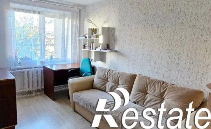 3-комн квартира улица Лазника, 40,  д. 40
