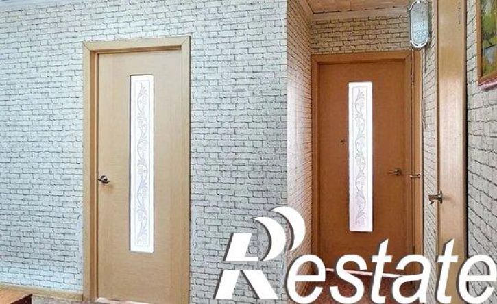 3-комн квартира улица Лазника, 40,  д. 40