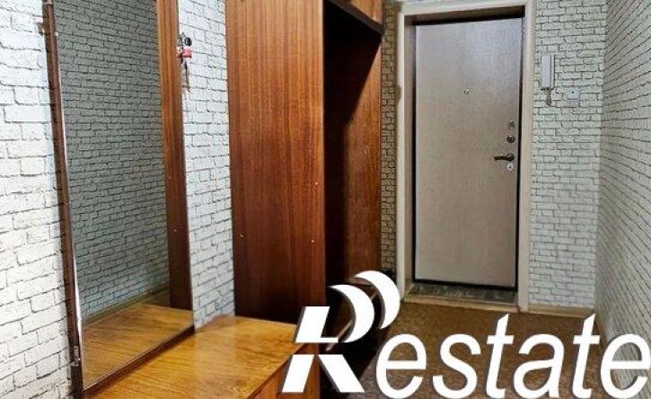 3-комн квартира улица Лазника, 40,  д. 40