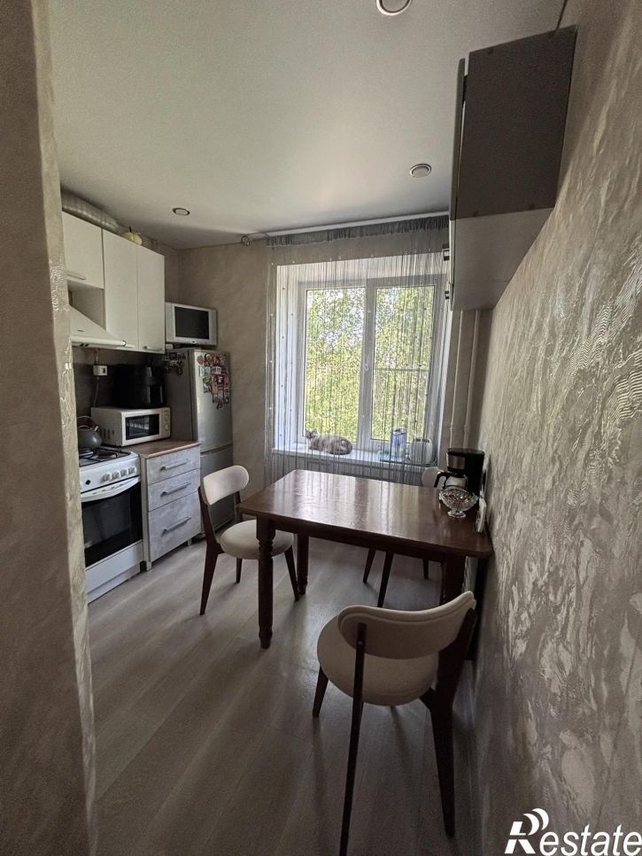 3-комн квартира Бориса Ручьёва , 8