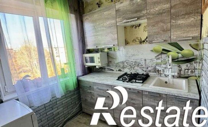 3-комн квартира улица Суворова, 130,  д. 130
