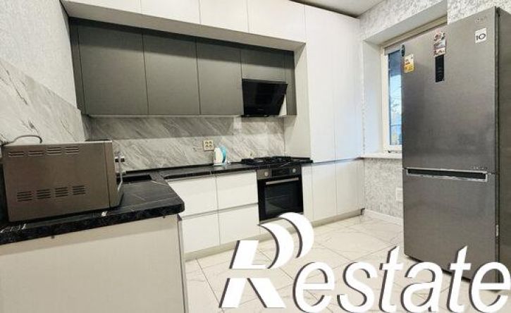 3-комн квартира Западное шоссе, 105,  д. 105