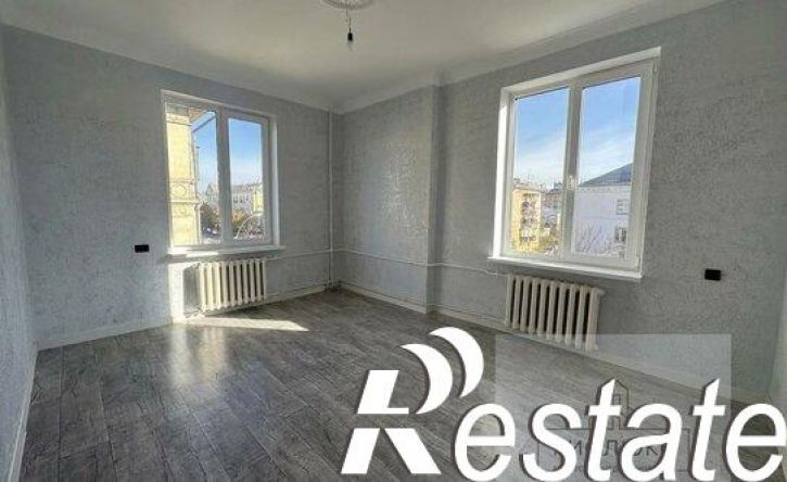 3-комн квартира Комсомольская улица, 34,  д. 34