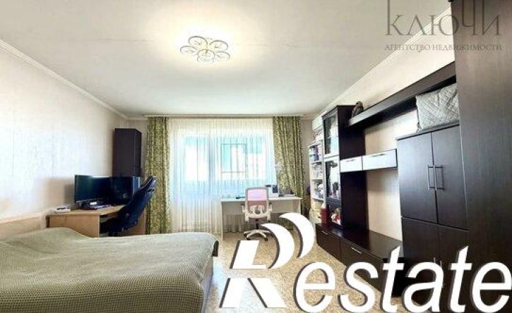 3-комн квартира улица Зелёный Лог, 35,  д. 35