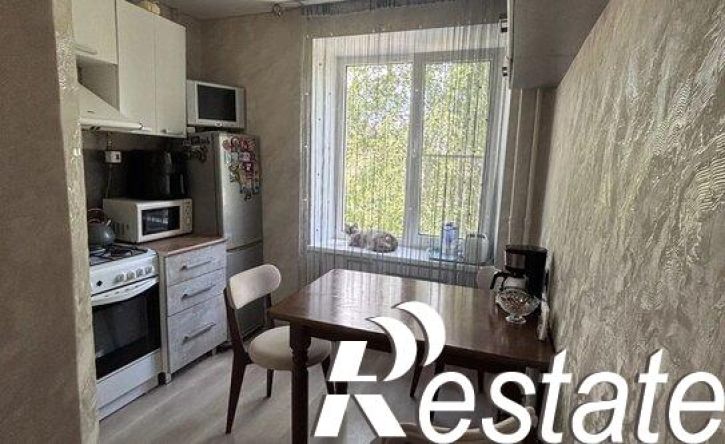 3-комн квартира улица Бориса Ручьёва, 8,  д. 8